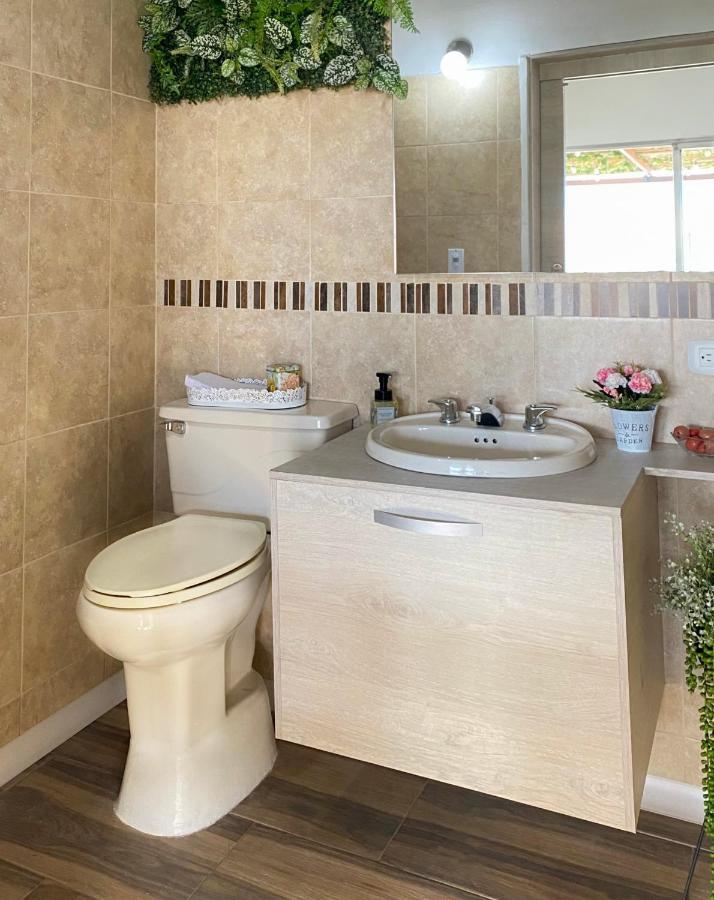 Platinum Home ميديلين المظهر الخارجي الصورة